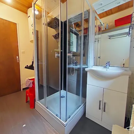 Le 319 Apartman *